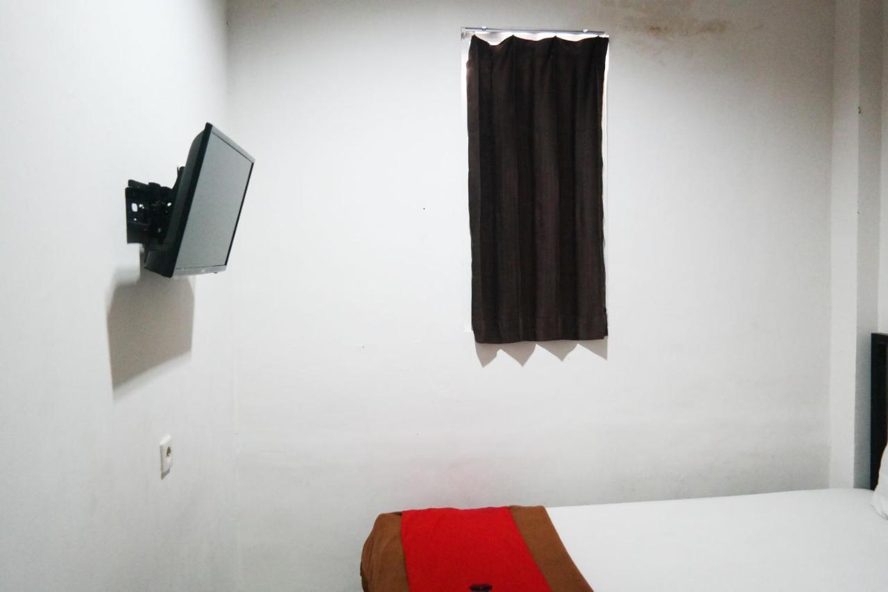 Reddoorz At Jalan Somba Opu Losari Μακασάρ Εξωτερικό φωτογραφία